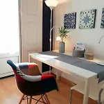 Downtown Spot - 2 Bedrooms Apartman *
