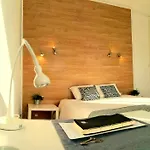Downtown Spot - 2 Bedrooms *