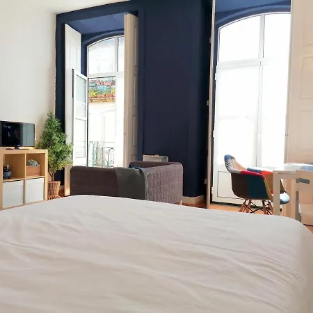 Downtown Spot - 2 Bedrooms *