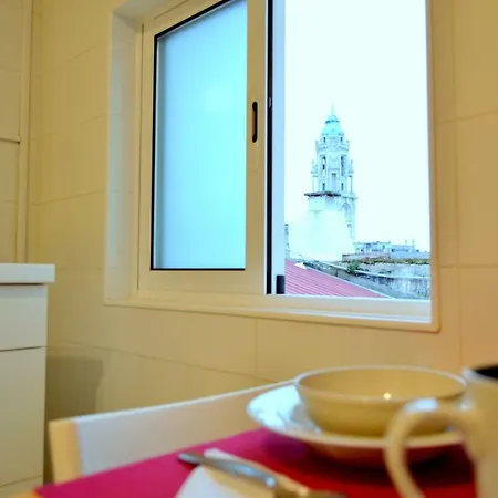 아파트 Downtown Spot - 2 Bedrooms *